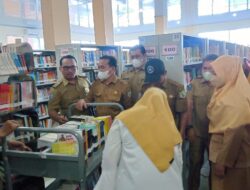 DPK Provinsi Terima Sumbangan Buku Untuk Koleksi dan Literatur Daerah