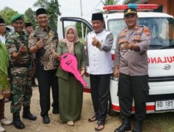 Wagub Bengkulu, Serakan Satu Unit Ambulance Kepada Pj. Bupati Bengkulu Tengah, Hanya Untuk Desa Nakau