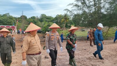 Dalam Rangka HUT Bhayangkara ke 77,Polres Bangka Barat Tanam 4.000 Mangrove Tahap 3