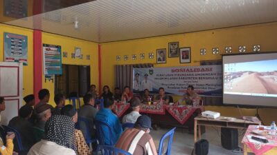 Sembari Jalin Silaturahmi, Polres Bengkulu Selatan Gelar  Kegiatan Sosialisasi Hukum di Desa Simpang Pino Kec. Ulu Manna